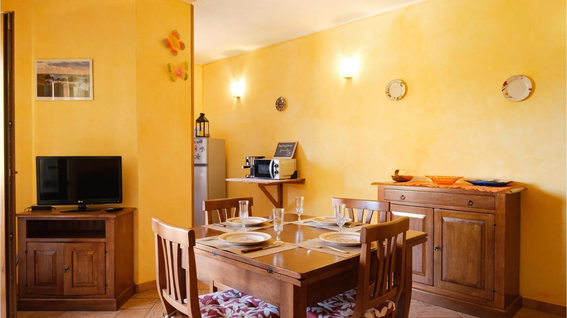 Beautiful Apartment In Santa Teresa Gallura